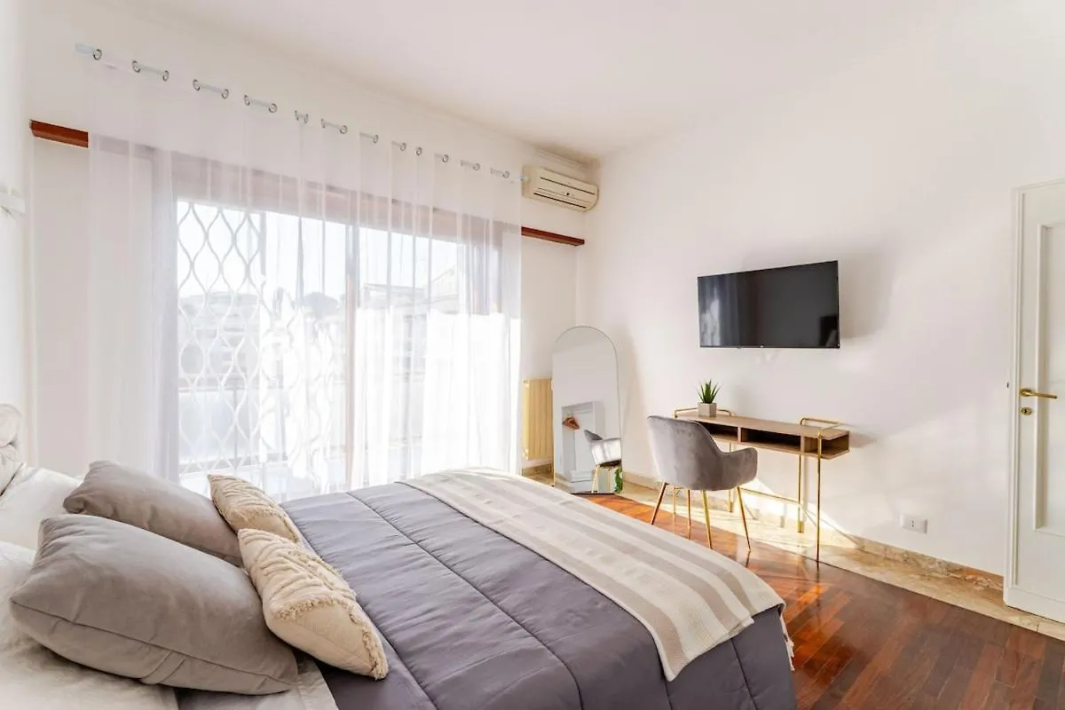 90Mq Luxe Apartment Vatican Wifi Ac Metro Rome